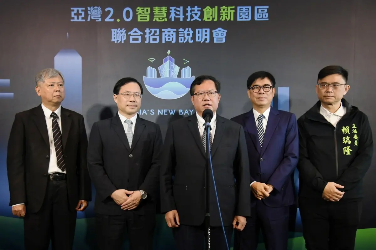 ▲對於南投縣防災中央地方隔空開砲，鄭文燦表示自己無意指責任何人，但希望地方政府依《災防法》規定，在防災整備上要強制撤離。（圖／行政院提供）