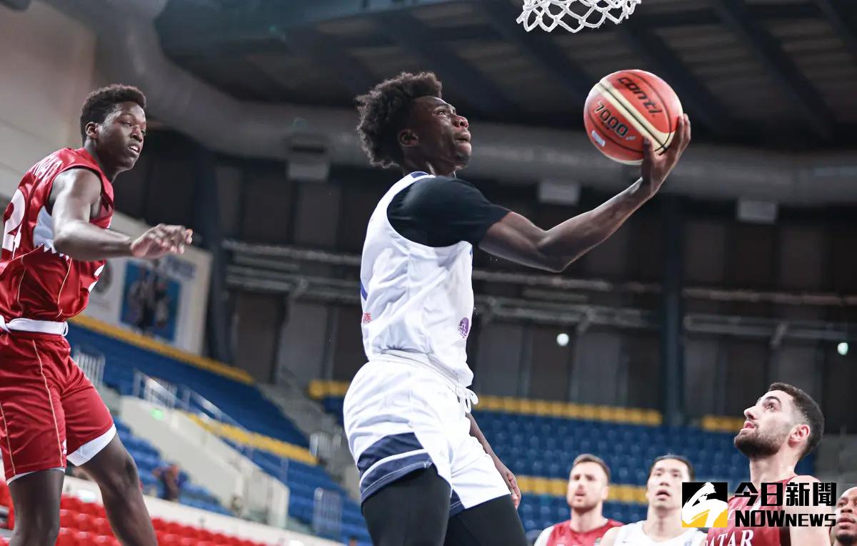 ▲阿巴西首次代表中華男籃出征亞運，總教練桑茂森可能會將他安排在替補陣容上。（圖／記者葉政勳攝 , 2023.08.14）