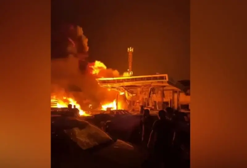 ▲俄羅斯南部達吉斯坦（Dagestan）14日深夜發生嚴重火災。（圖／Telegram／Ria Novosti）