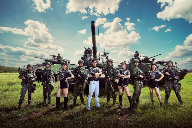 ▲陸軍與中華職棒樂天桃猿舉辦阿迷趴（ARMY PARTY） 展現共同守護家園決心。（圖／陸軍六軍團提供）