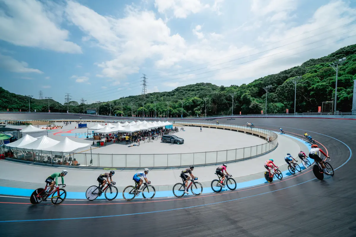 ▲台中自由車場為333公尺賽道，雖然硬體設備屬於國際等級，但與世界主流室內250公尺賽道仍有差別。官方提供