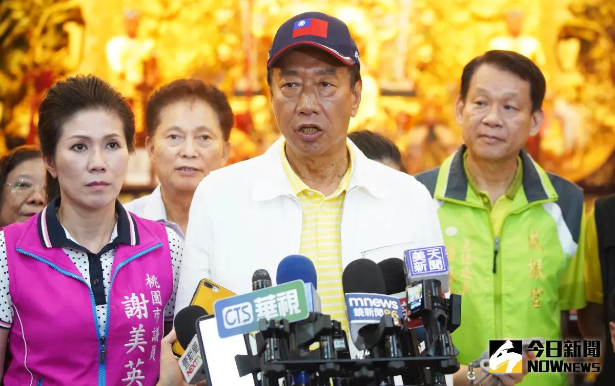 ▲郭台銘今正式發表《金門和平倡議》，初期將投入2000萬美金成立金門和平倡議基金會，並逐步創設「兩岸和平協商辦公室」、「兩岸和平戰略研究院」等8大事項。（圖／記者李春台攝）