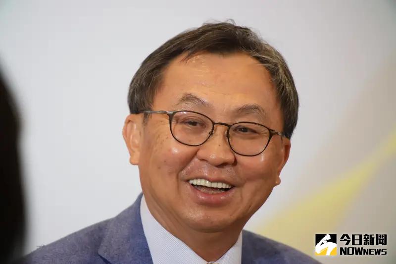 ▲大亞集團董事長沈尚弘表示,電線電纜需求強勁「被客戶追著跑」,漆包線業務稍弱,但有再生能源的布局與創投的好成績,因此加強了承受風險的能力。(圖/NOWnews攝影記者陳明中)