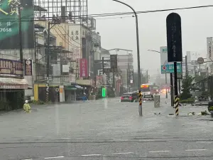 蘇拉颱風逼近台灣中！「海陸警可能齊發」　本週風雨時程一圖看
