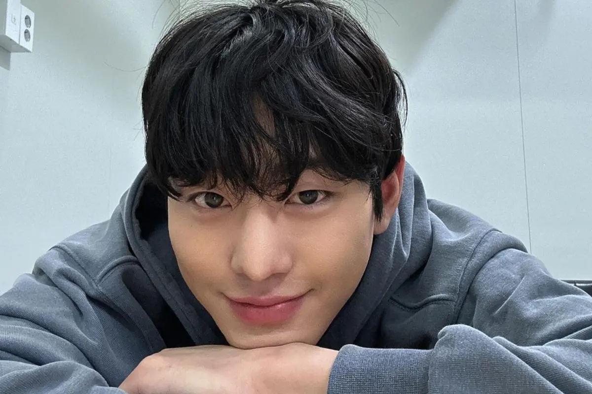 ▲關於安孝燮的5件事，他曾是男團GOT7的預備成員、和另一位男神南柱赫撞臉。（圖 / 安孝燮IG）