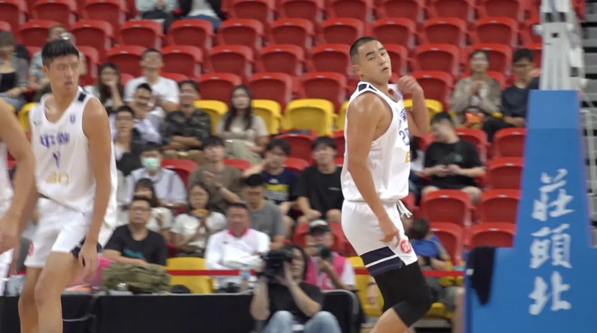 ▲瓊斯盃中華白孫思堯場上態度引起網友熱議。（吳忠育攝）