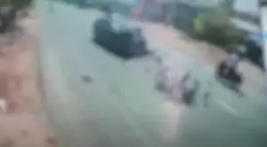 高速逆向騎士被撞飛！亂騎機車影片引熱議　越南網友瘋傳
