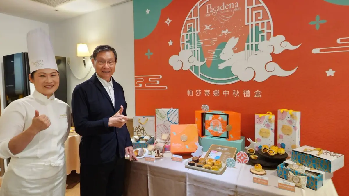 ▲帕莎蒂娜「金繕詠月」中秋禮盒設計以日式獨特的金繕(金繼)工藝技術為靈感。（圖／記者陳美嘉攝，2023.08.18）