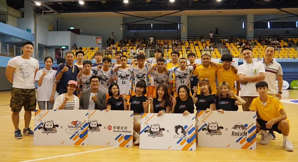 ▲台北海洋雲豹大力投入五人制足球運動，請來電豹女應援，以職籃模式經營，期許未來邁向職業化。（圖：林威克提供）