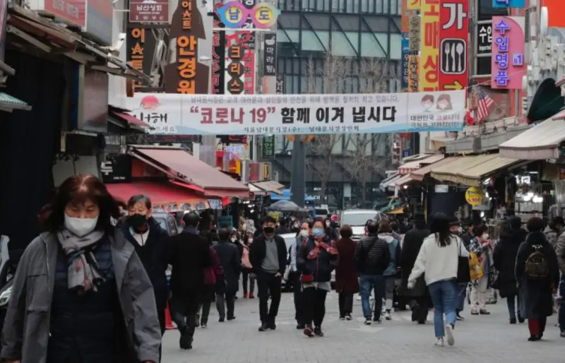 ▲韓國觀光公社整理出外國旅客感到最不便的回報事項,結果顯示,以購物價格和計程車不當收費為大宗。(圖/美聯社/達志影像)