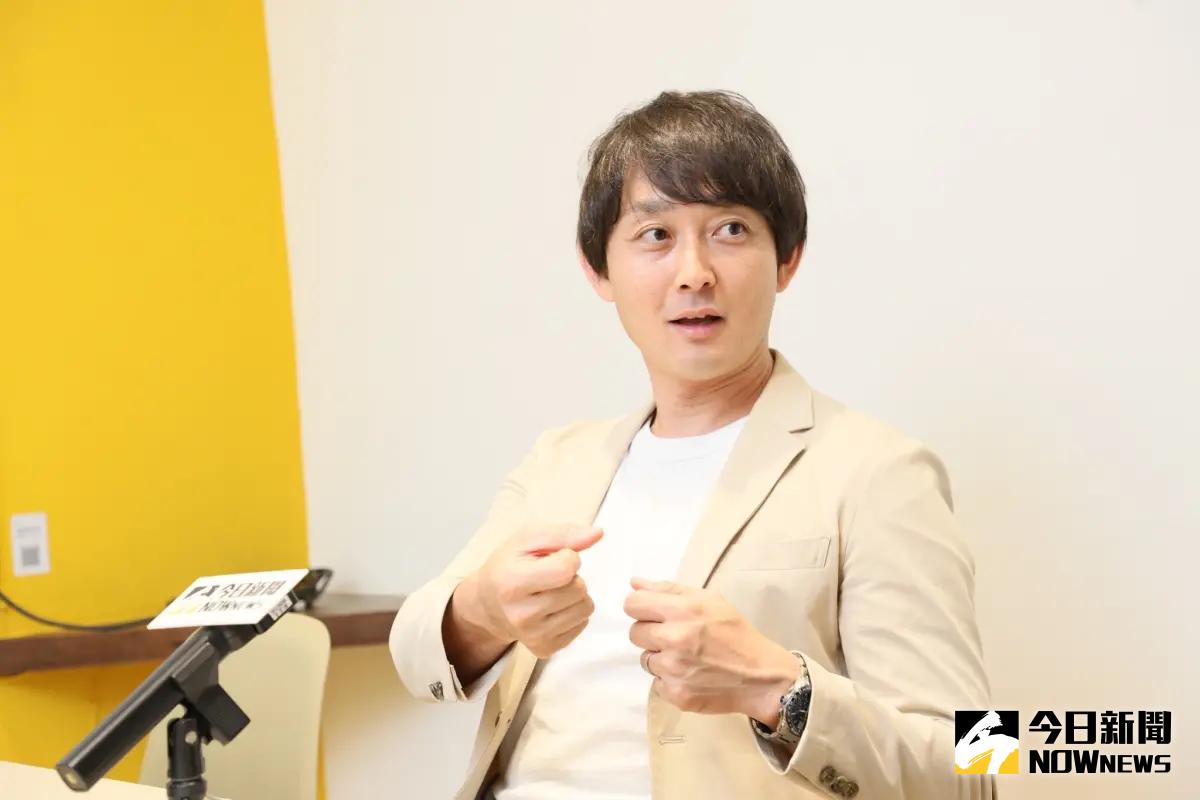 ▲Soft On Demand（SOD）社長野本義明熱愛AV產業，24小時沒日沒夜想新企劃拍片。（圖／記者鄭孟晃攝）