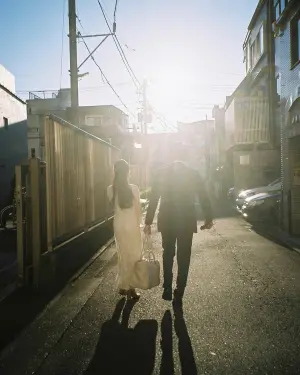 ▲雞排妹2022年11月2日與日籍醫師AKIRA在日本登記結婚。（圖／雞排妹臉書）