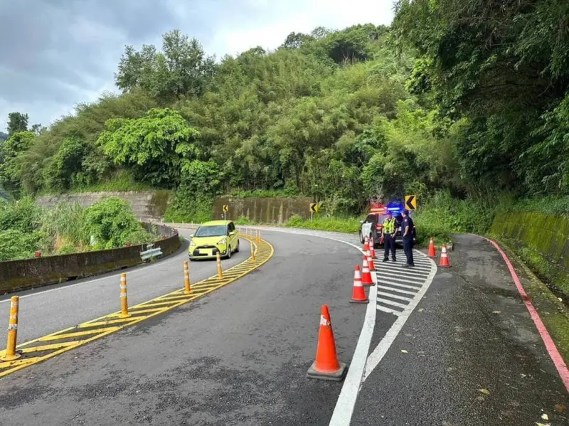 ▲桃園市大溪警分局22日起展開「平安月加強交通安全執法專案」，在台7乙線、羅馬公路及台3、4、7線等路段加強取締，遏止飆車歪風。（圖／警方提供）