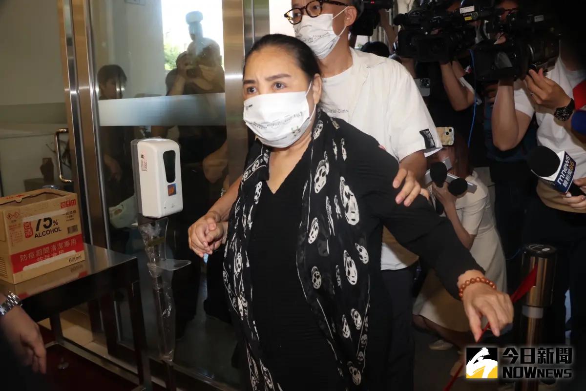 ▲得知陳盈潔入獄服刑，老友白冰冰心情沉痛。（圖／記者陳明中攝）