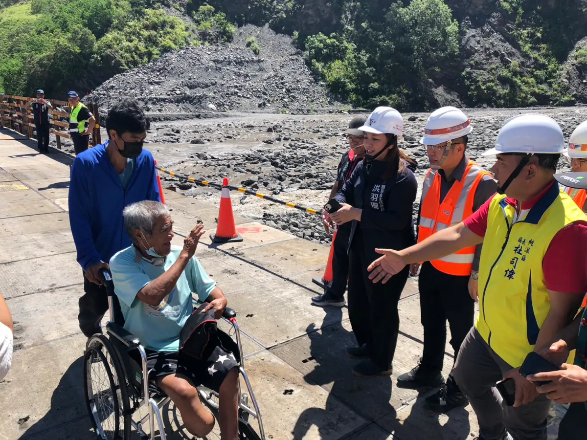 ▲部落民眾可用步行方式進出。（圖／甲仙工務段提供）