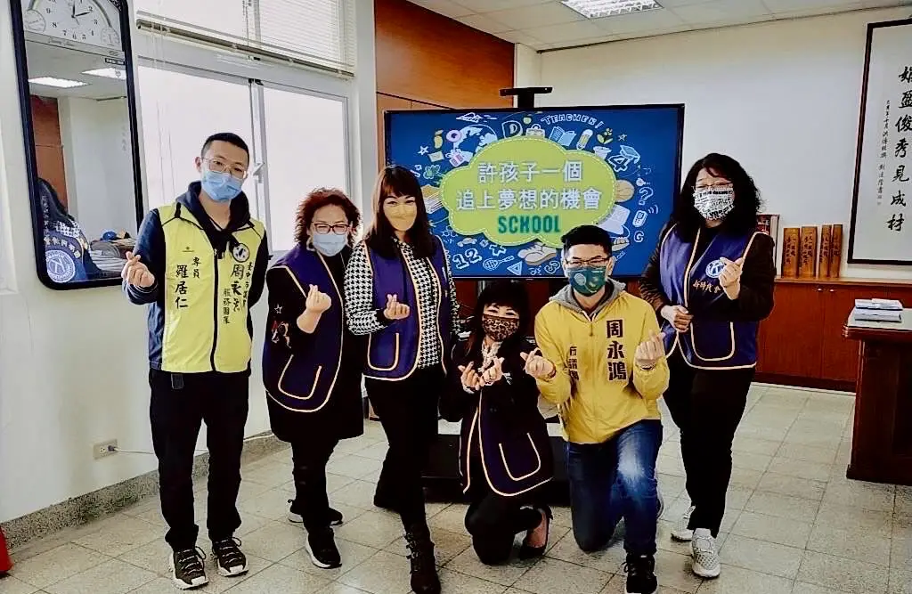 ▲議員周永鴻籲，市府挹注經濟弱勢學生更多資源(圖／周永鴻提供2023.8.23)