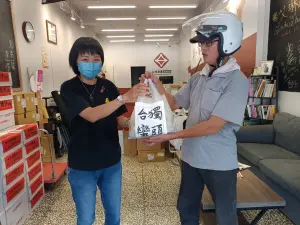郭台銘823金門倡議和平遭嗆賣台 郭粉到基進黨回送「台獨蠻頭」