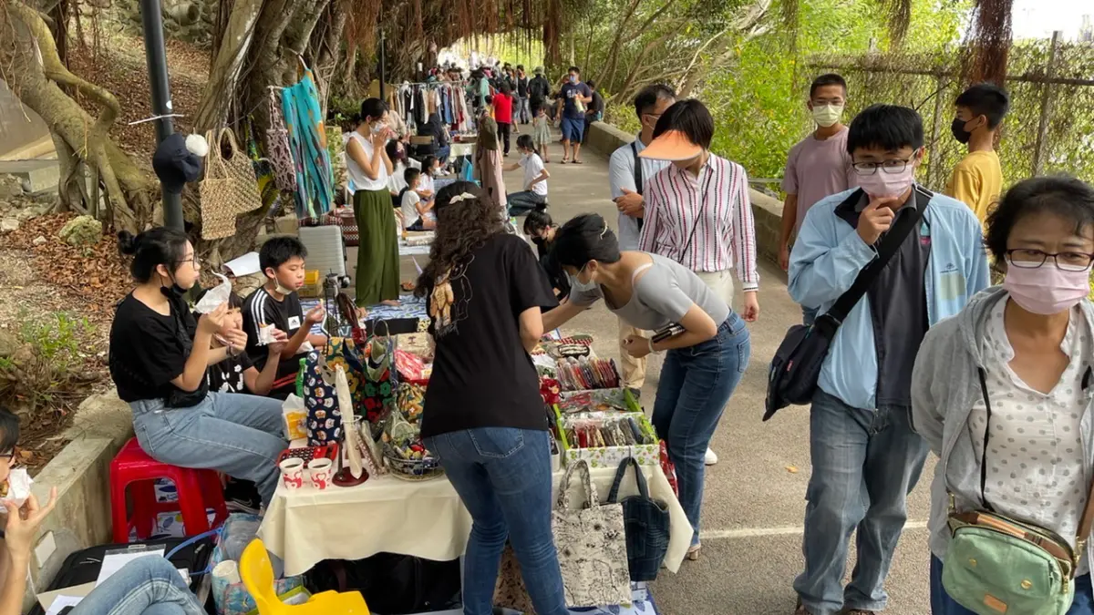 ▲創新書市活動規劃集結書店、文創、藝文、音樂、美食等多元元素的「非典型書展」。（圖／文化部提供）