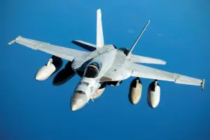 F/A-18D大黃蜂戰機墜毀　美陸戰隊證實飛行員罹難
