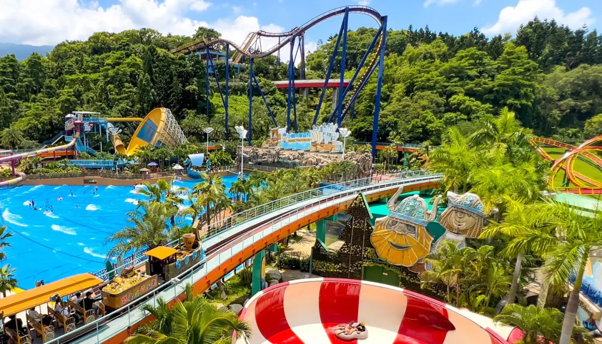 ▲本週五228和平紀念日三天連假，5大遊樂園連假優惠一次整理，劍湖山車牌號碼對中「1、7、9、8」享門票299元；六福村499元，泰雅度假村露營買一送一，台中麗寶樂園、義大遊樂世界都優惠。（圖／翻攝自劍湖山世界FB）