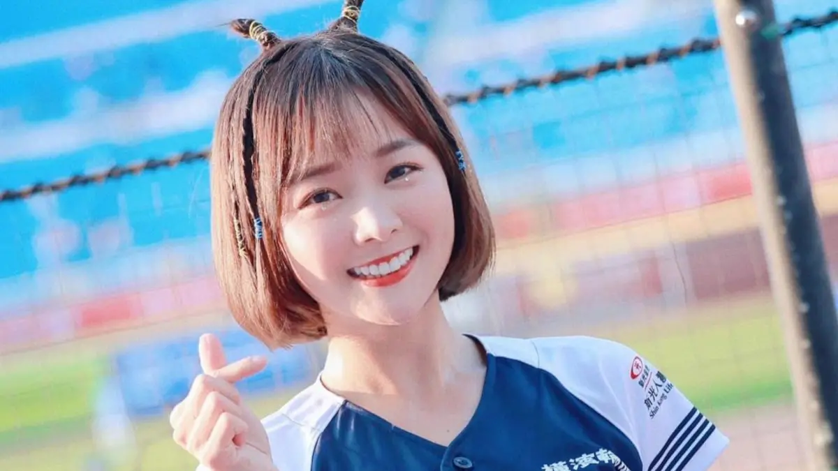 ▲籃籃美國行終於見到大谷翔平，還在球場獻出人生第一次告白，對著男神大喊「我愛你」瘋狂放閃。（圖／籃籃IG）