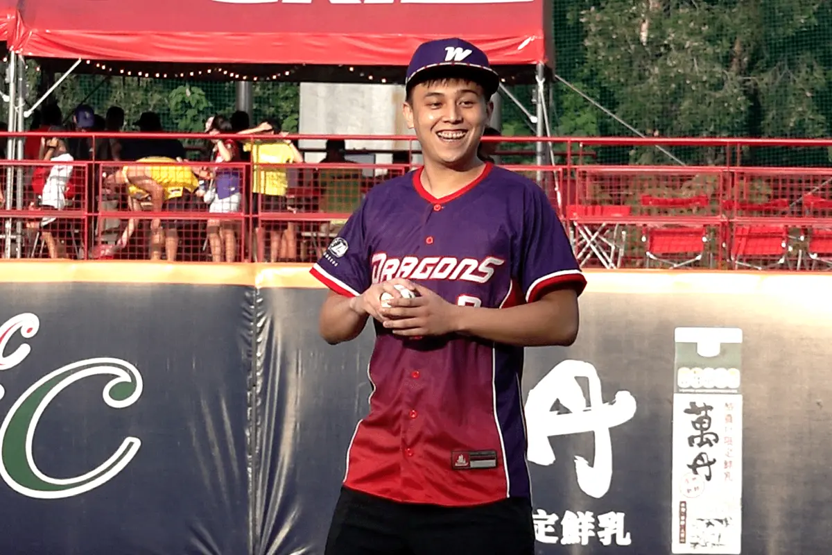 ▲攻城獅後衛田浩上投手丘飆球速，丟出103公里奪速球王。（記者陳云茹攝）