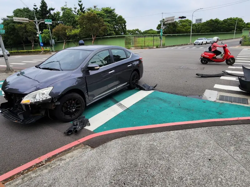 ▲陳仙梅遇恐怖車禍，所幸無人受傷。（圖／翻攝陳仙梅臉書）