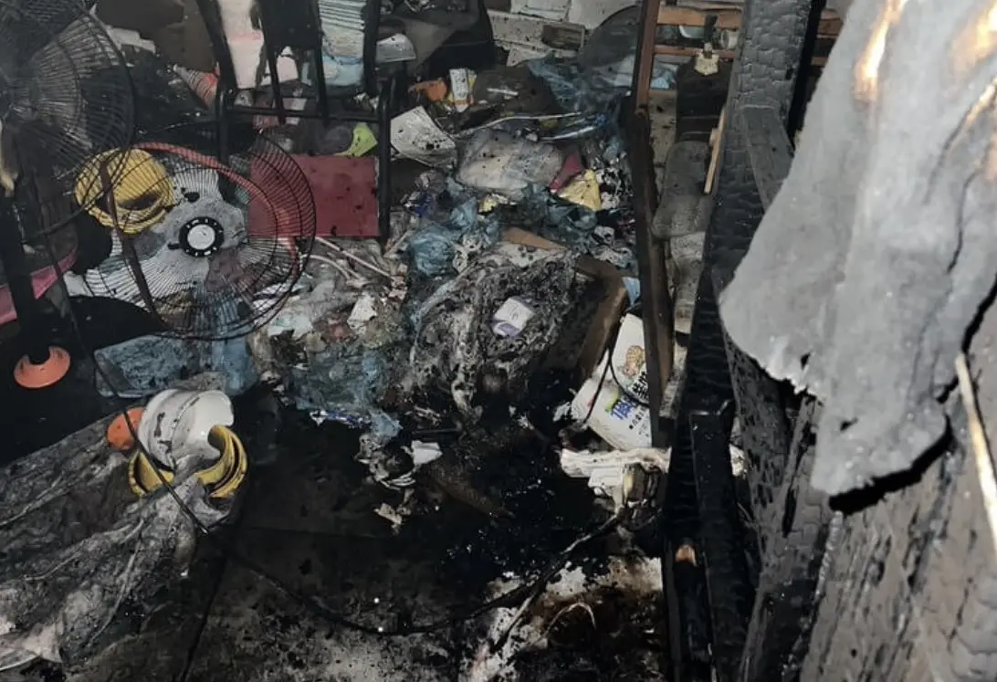 ▲新竹縣消防局29日表示，竹北市中華路發生住宅火警，現場為12層樓建築物，並從起火點6樓救出2名傷患送醫治療。（圖／新竹縣消防局提供）