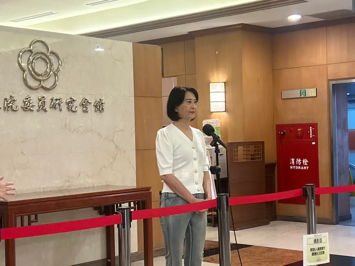 ▲吳崢質疑，王鴻薇恐自揭違法冒名收受政治獻金，呼籲監察院徹查。（圖／記者林怡昕攝，2023.08.29）