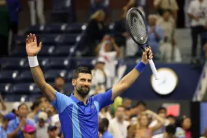 美網／Djokovic重返世界球王！首輪輕鬆過關　挑戰24冠邁出第一步
