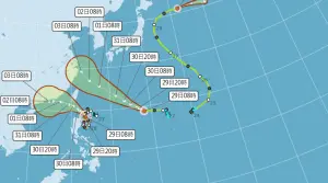 ▲海葵颱風所處的環境無論是海溫、雲系都相當適合颱風快速發展，後續移動速度會逐漸加快，如果沒有提早北轉，也有可能追上蘇拉，導致兩者產生藤原效應。（圖／翻攝中央氣象局官網）