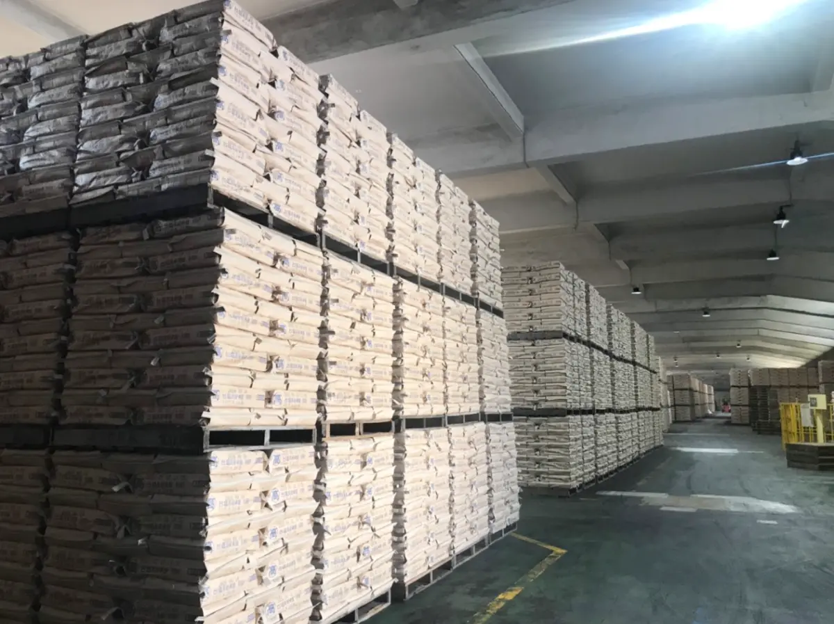 ▲針對近期民眾搶購鹽品現況，台鹽公司也霸氣曬出「巨量庫存」，並承諾「不會缺貨請安心！」（圖／台鹽官網）