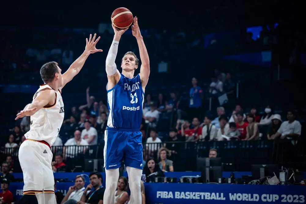 ▲芬蘭一哥Lauri Markkanen對德國一戰手感不佳，11投僅有3中，進帳12分，球隊也輸球。（圖／取自FIBA官網）