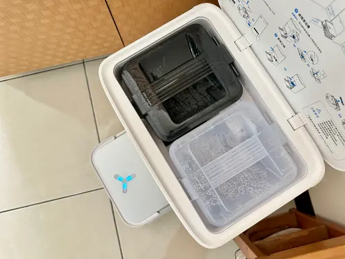 科沃斯ECOVACS日前推出最新旗艦機DEEBOT X2 OMNI掃拖機器人。(圖/周淑萍攝) ▲科沃斯ECOVACS日前推出最新旗艦機DEEBOT X2 OMNI掃拖機器人。(圖/周淑萍攝)