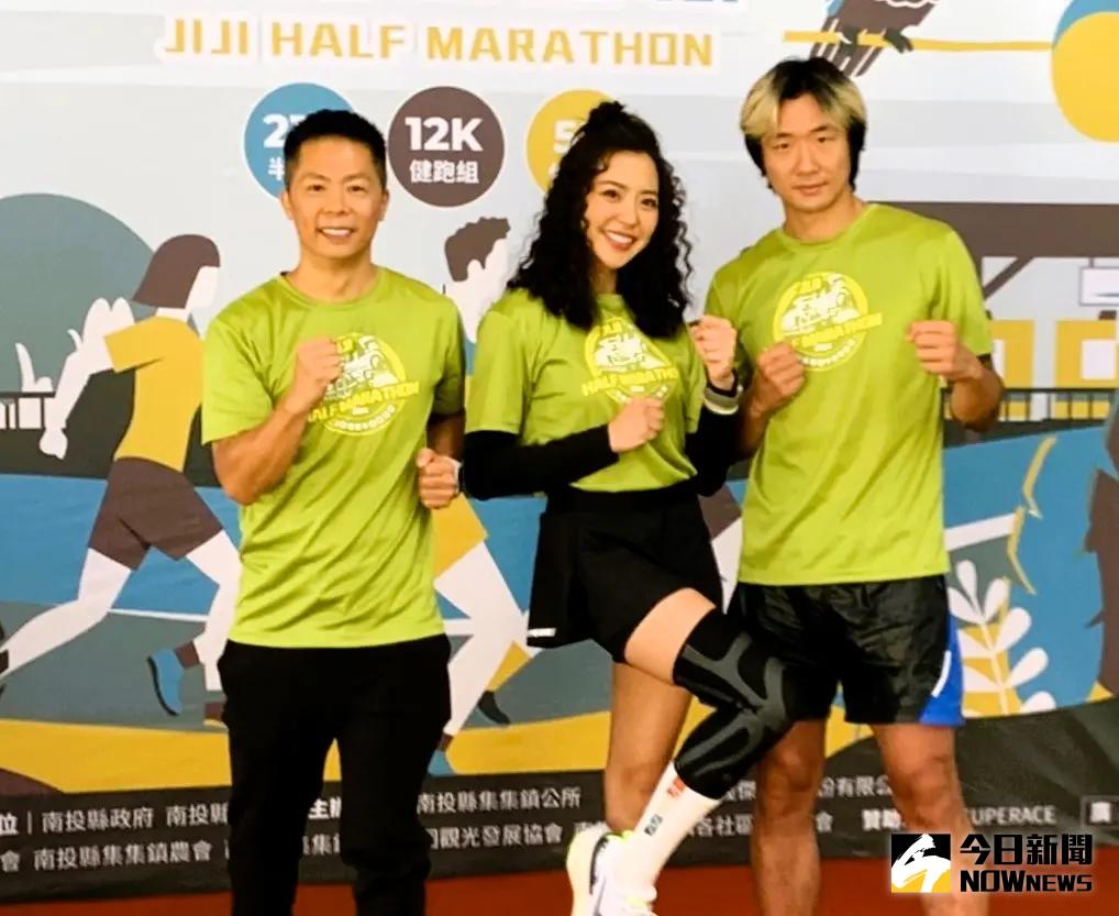 ▲林義傑（左）、宋城希（中）、金鋼刀 張景雄（右） 擔任活動大使，邀請大家相約在2024集集鐵道半程馬拉松開跑。記者廖聿偉攝
