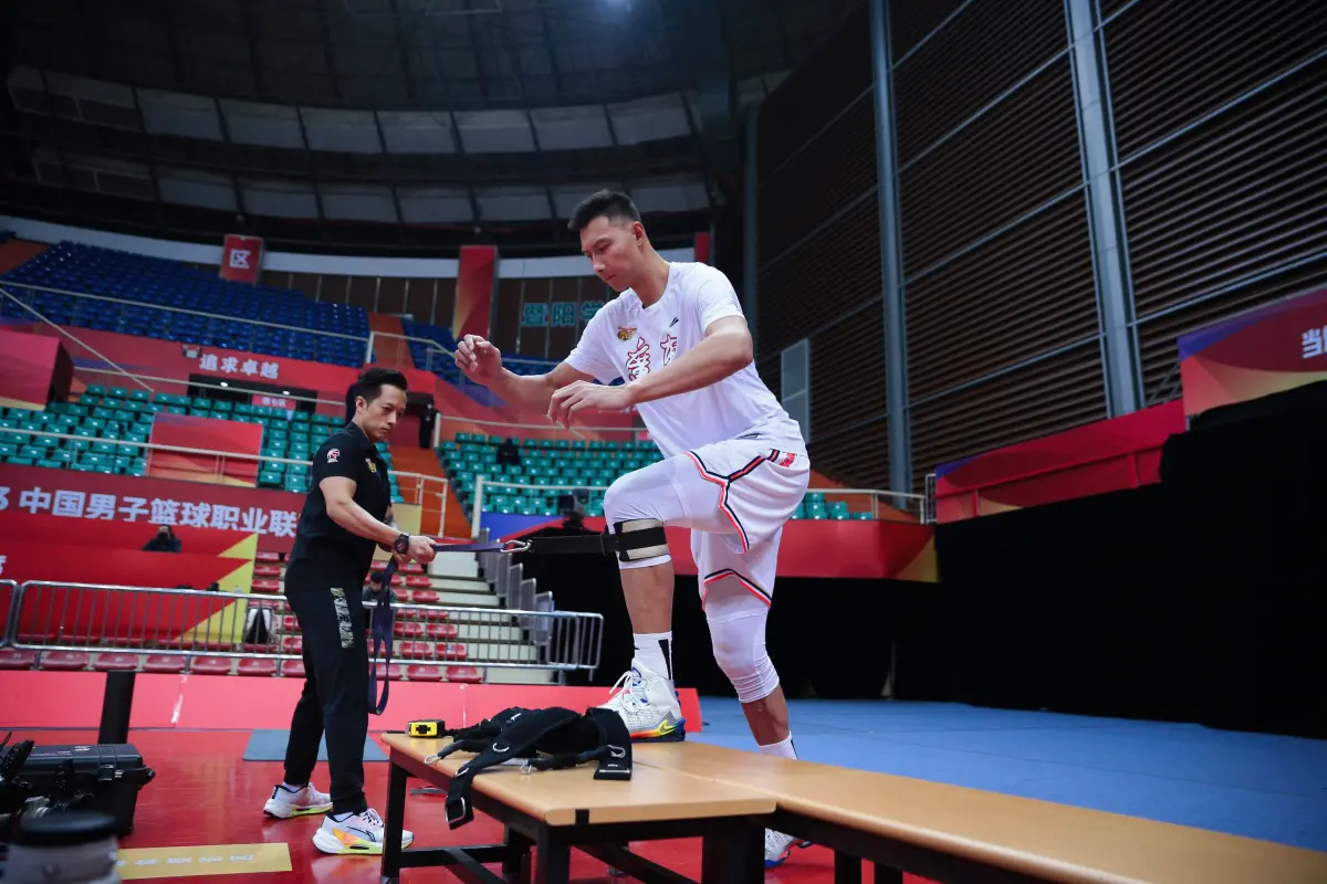 ▲易建聯是這50年後亞洲最棒的球員！廣東體能總監謝志綸，過去曾是中信兄弟體能教練。（圖／謝志綸提供）