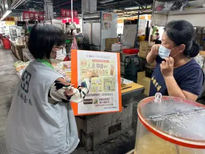 ▲台南市環保局積極宣導禁用塑膠一次用飲料杯，並鼓勵民眾自備環保杯（圖／台南市環保局提供）