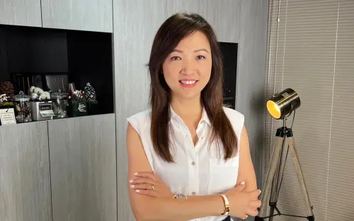 公關女王岳啟儒控米其林主廚李皞 慈善晚宴「用最髒英文辱罵我」 ▲傳因與富商老公曖昧泡湯、而提告登山女神曾格爾的正宮,公關女王岳啟儒控訴Impromptu by Paul Lee米其林餐廳主廚,Paul Lee 李皞在慈善晚宴上「用最髒的英文辱罵我」。(圖/翻攝自岳啟儒 一人份的勇氣 FB)