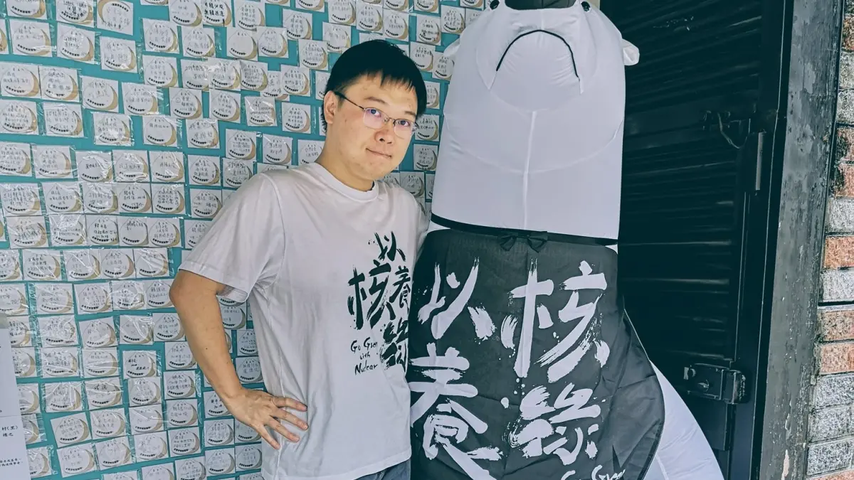 ▲外傳黃士修擔任郭台銘競選辦公室發言人，所獲月薪高達45萬元；對此，黃士修今自曝代價超乎任何人想像，他也告訴郭「我是一個貪得無厭的人」但也不缺錢。（圖／翻攝黃士修臉書）