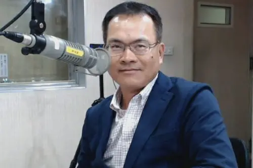 64歲鄭弘儀爆「冠狀動脈硬化」血管狹窄達69%!保命藥丸絕不離身