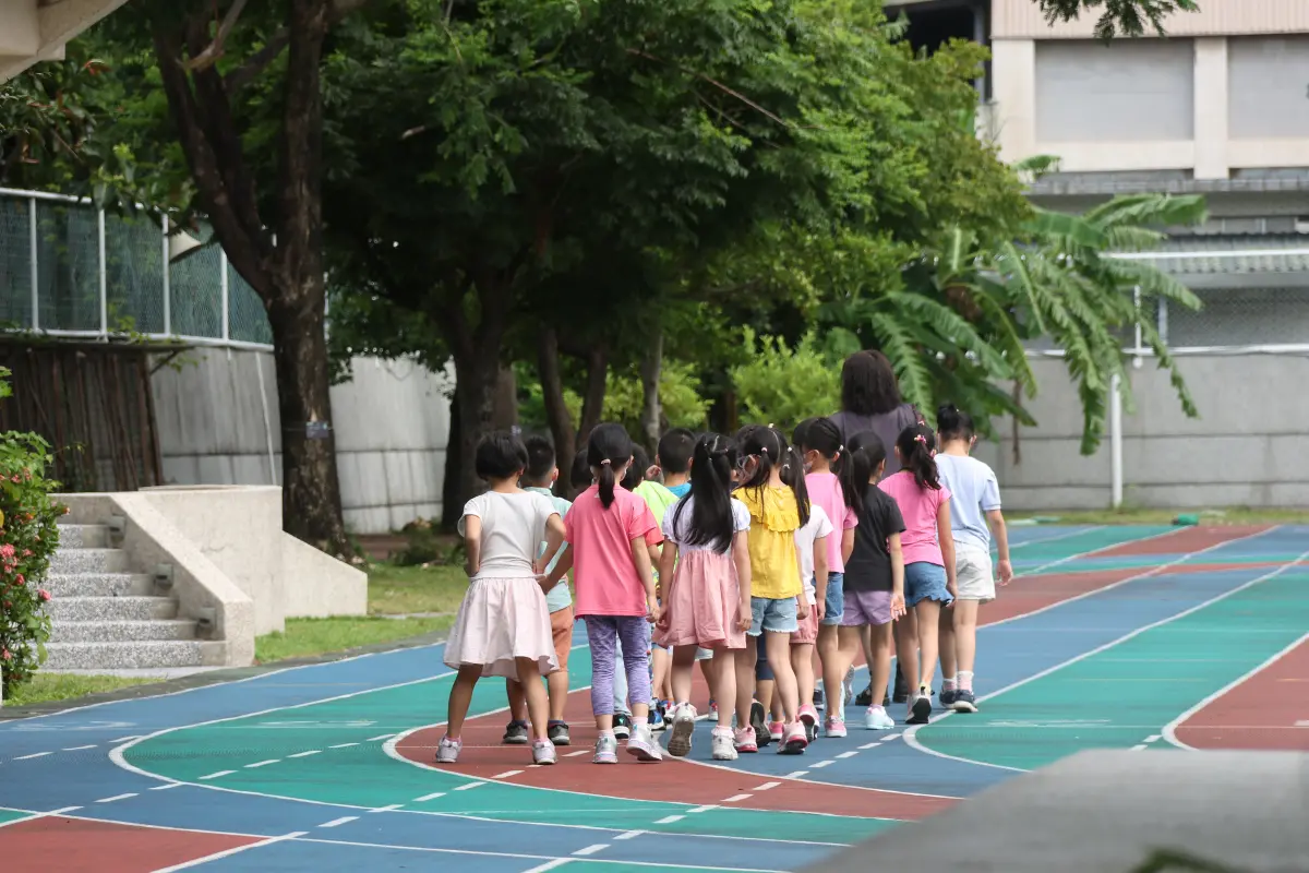 今天就是開學日，有ICU醫師陳志金就指出開學讓家長崩潰的「9件事」，引起家長們的共鳴。（示意圖／NOWNEWS資料照）