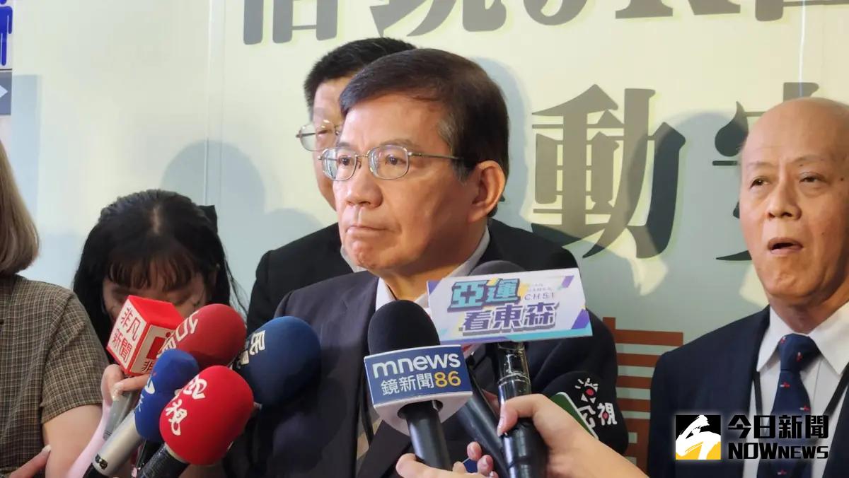 ▲太魯閣號事故2年後，昨天在事故車廂發現疑似罹難者頭蓋骨，交通部長王國材今（1）日表示，今早鐵警會再次於現場蒐證，未來也將檢討流程。（圖／記者李琦瑋攝，2023.09.01）