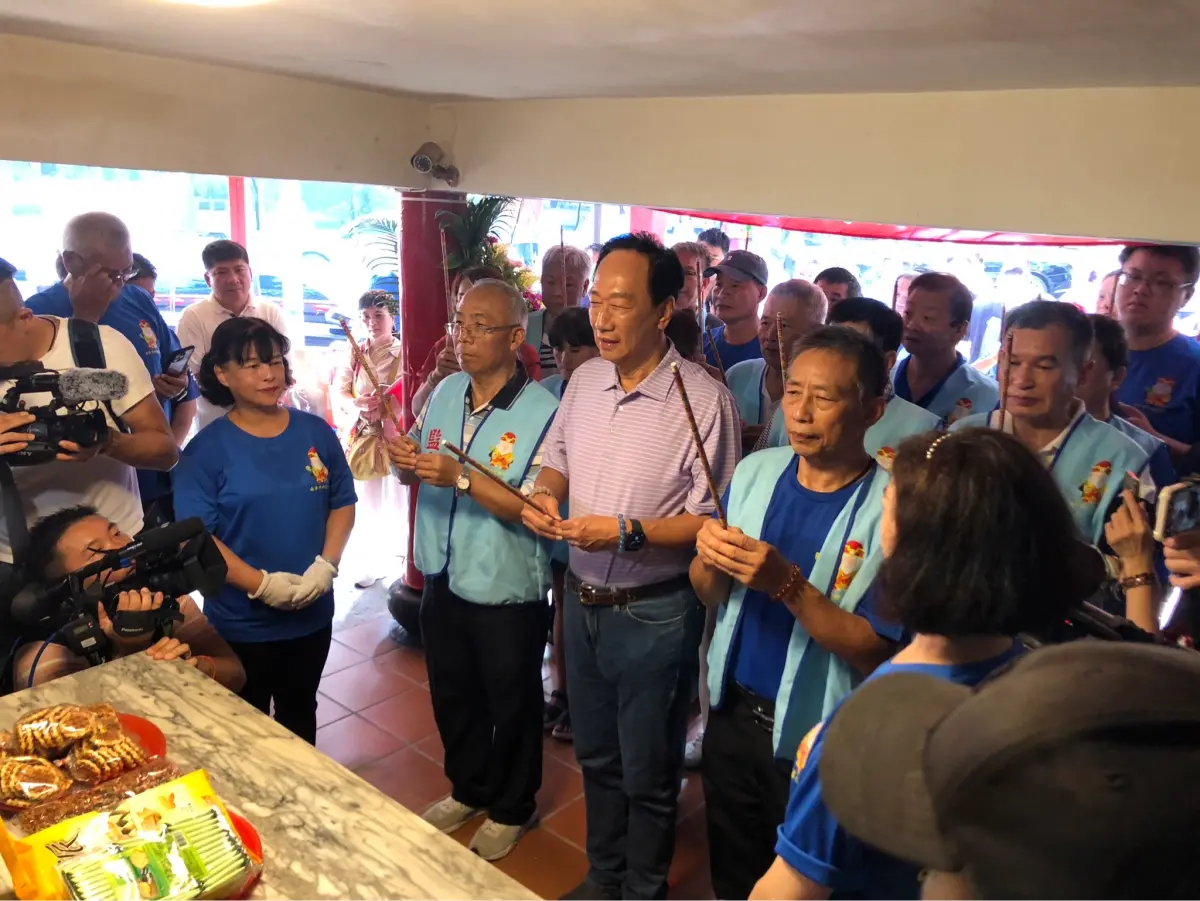 ▲鴻海創辦人郭台銘獻策，未來若生一個小孩，就能多養一隻寵物。（圖／記者嚴俊強攝影，2023.09.01）