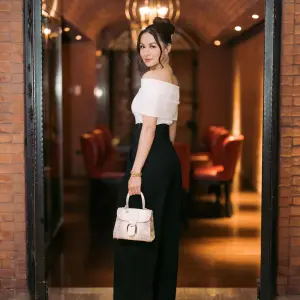 瑪莉安擁有全球最貴的包包系列收藏。(圖/翻攝自臉書) ▲瑪莉安擁有全球最貴的包包系列收藏。(圖/翻攝自臉書)