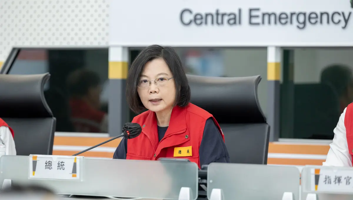 ▲海葵颱風來襲，蔡英文強調颱風路徑仍有不確定性，指示中央地方務必將災害減到最低。（圖／總統府提供）