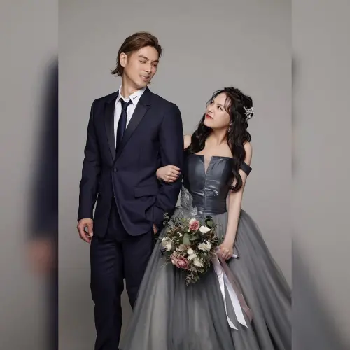 ▲熊熊2023年2月14日情人節與Mars結婚。（圖／翻攝自熊熊 Bear Genie臉書）