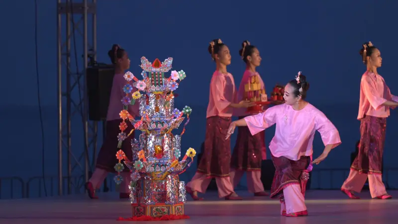 ▲藝姿舞集在韓國釜山國際舞蹈節演出「新秋乞巧」（圖／晉基建設提供）