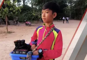 柬埔寨男童會說16種語言！貧窮家庭欠下巨額負債　神童現況曝
