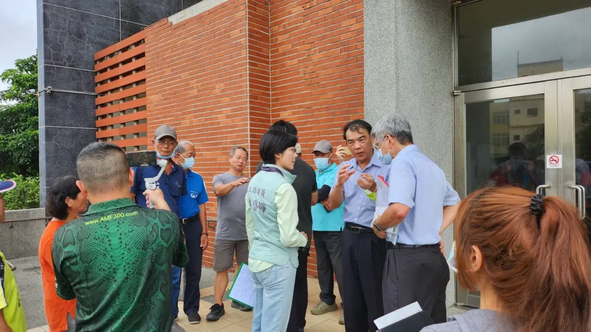 ▲解決林園汕尾逢颱停電之苦，立委林岱樺要求台電做電線地下化。(圖／立委林岱樺辦公室提供)