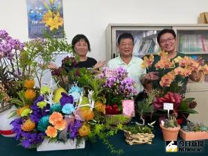 中市花卉市場推花好月圓組合盆栽    秋節送禮自用兩相宜
